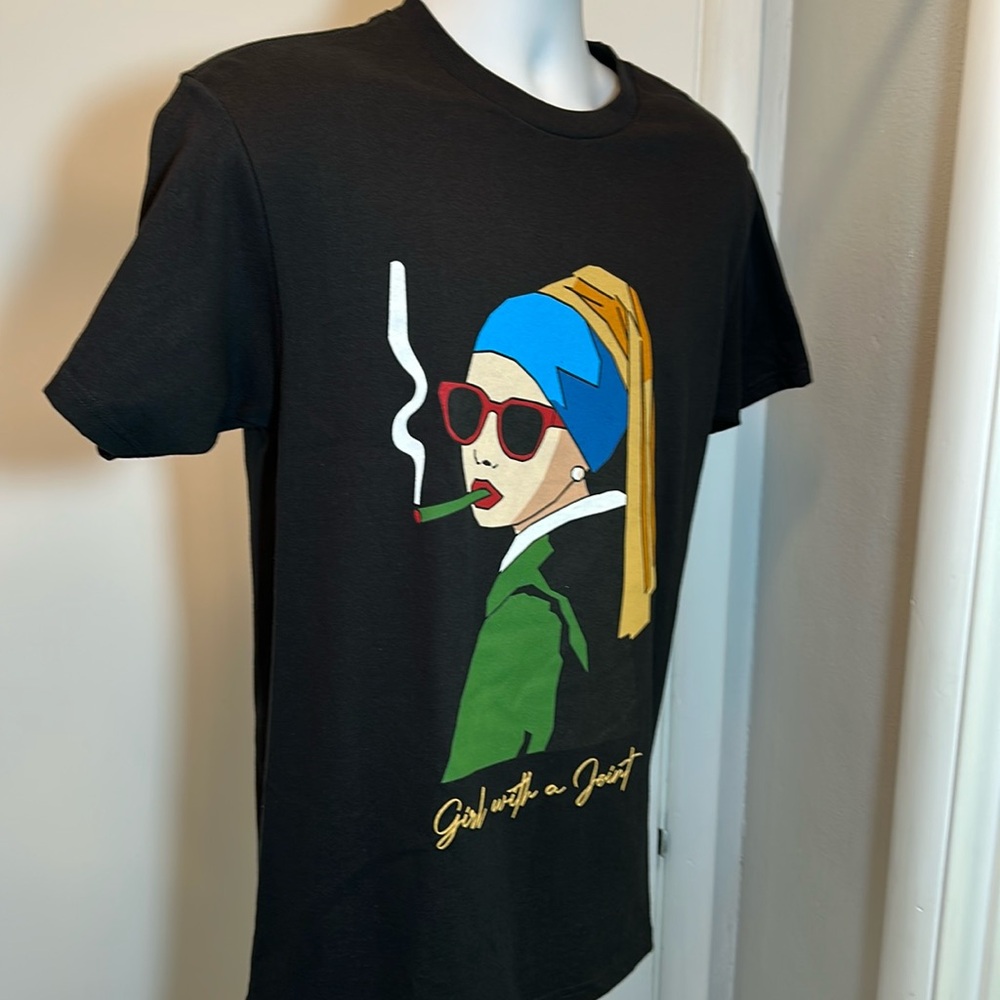 NWOT BrandMakers Graphic T-Shirt Med - Picture 5 of 9